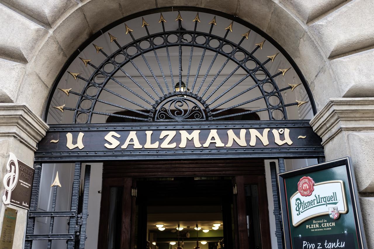 Hotel U Salzmannu Plzeň Kültér fotó
